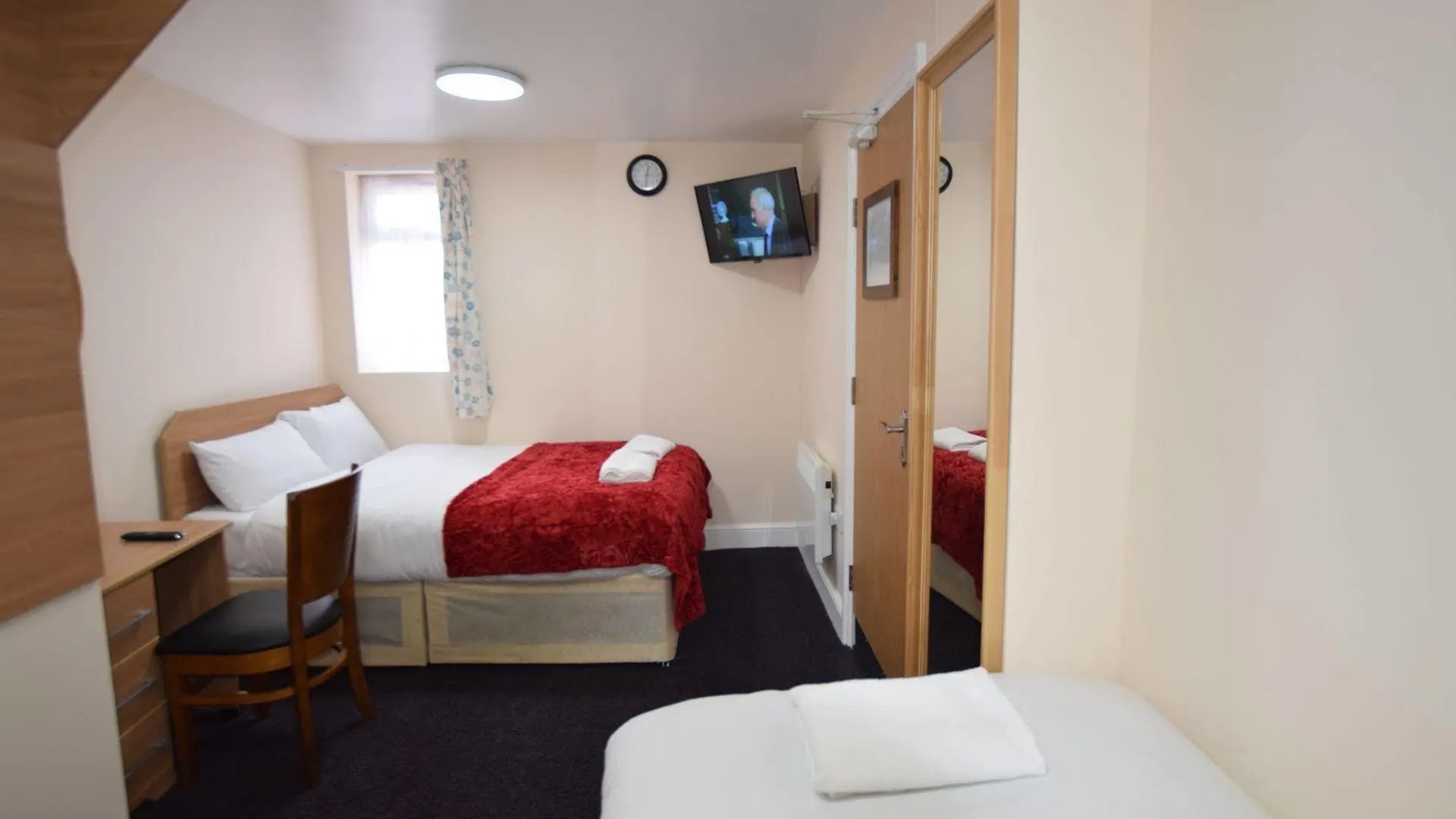 Hotel Woodlands Lodge Ilford